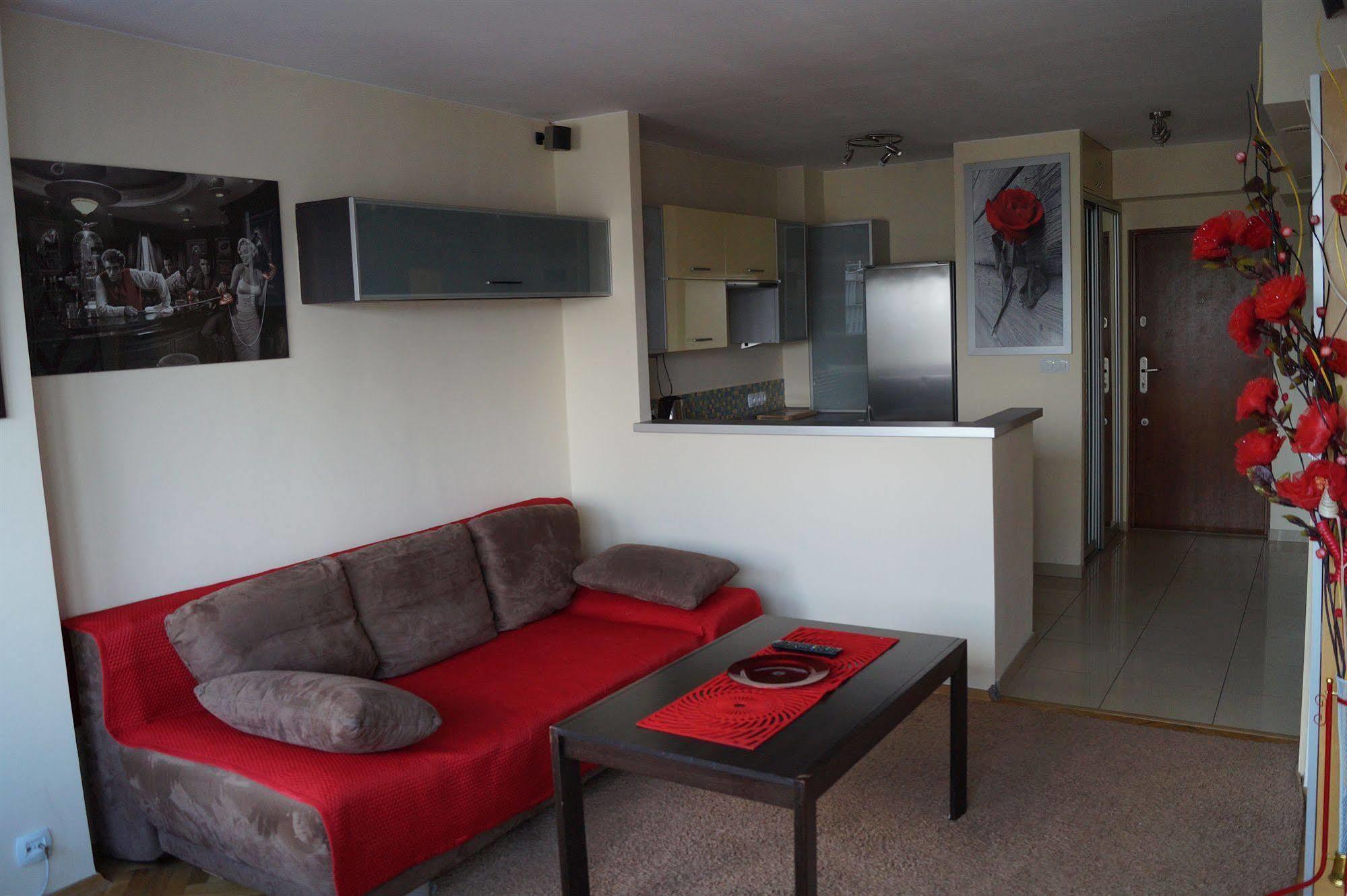 Centre Apartamenty Warszawa ภายนอก รูปภาพ